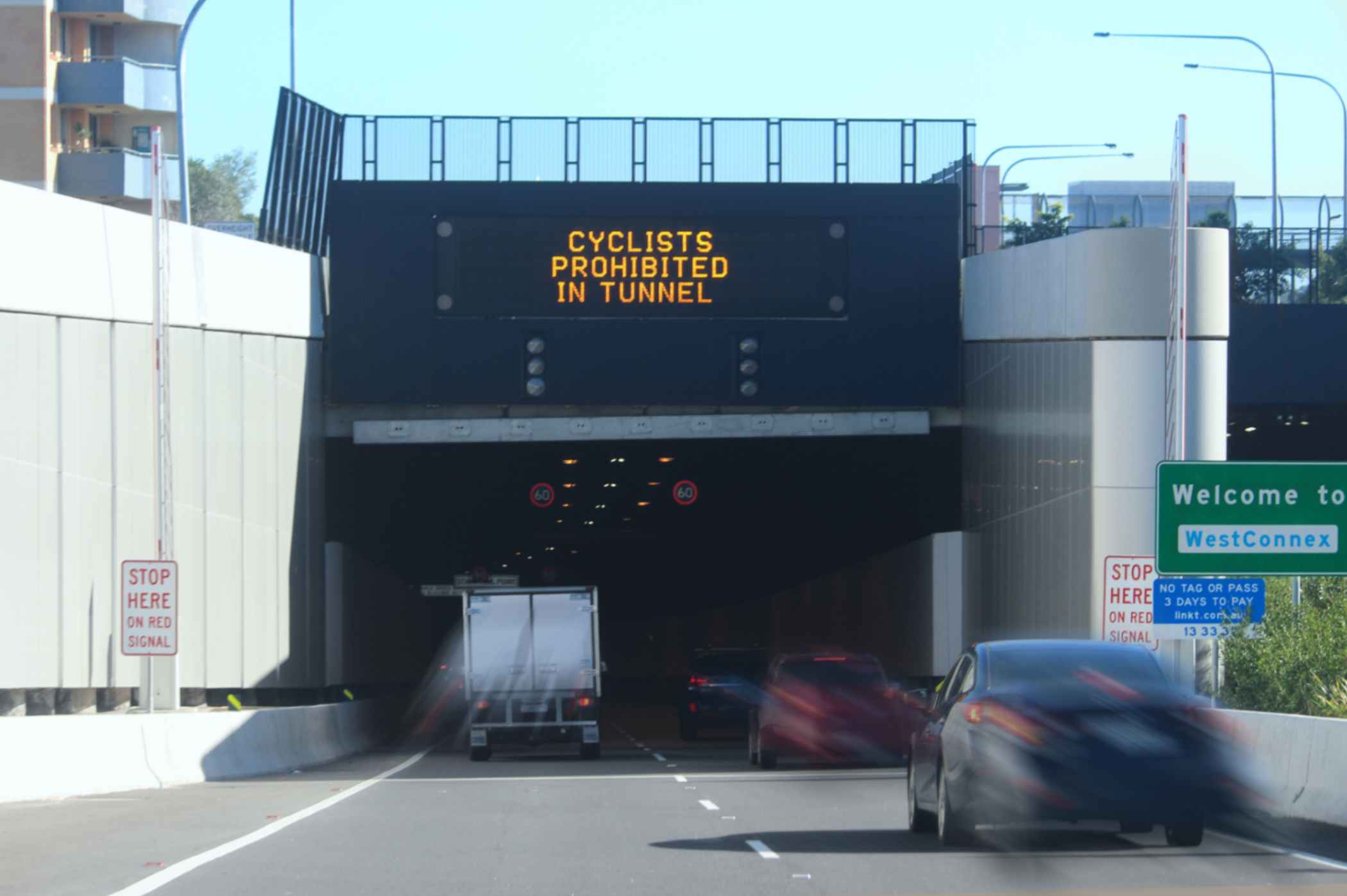 jpeg-optimizer_shutterstock_1821938534 m4 tunnel entrance