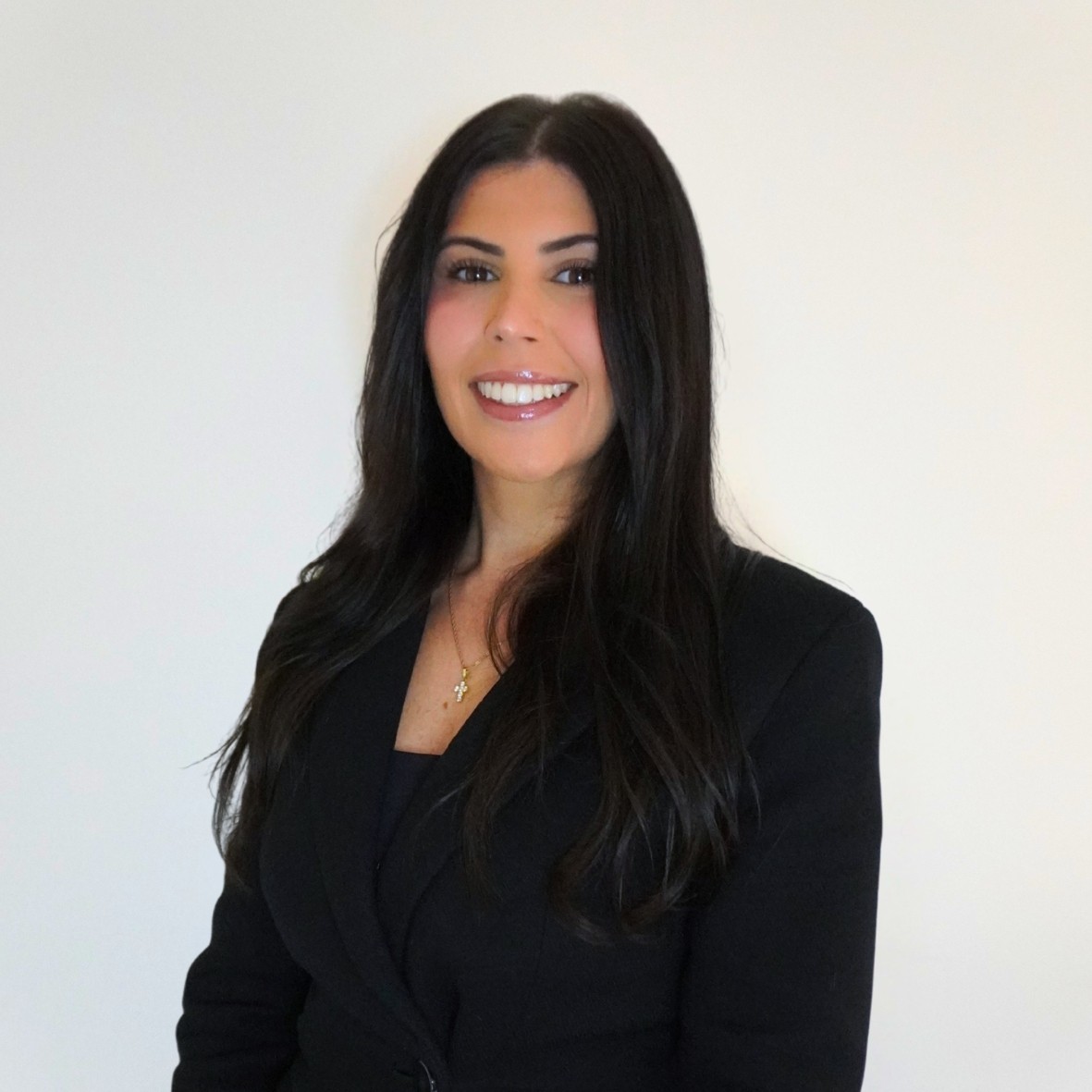 Isabella, Associate at Hones Lawyers
